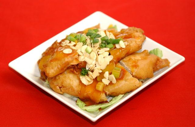 Almond White Chicken recipe