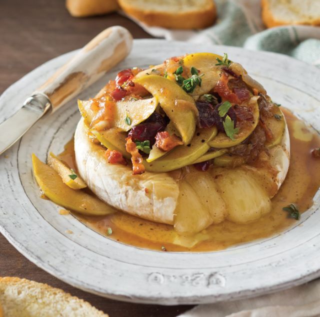 Brie With Apple Chutney recipe
